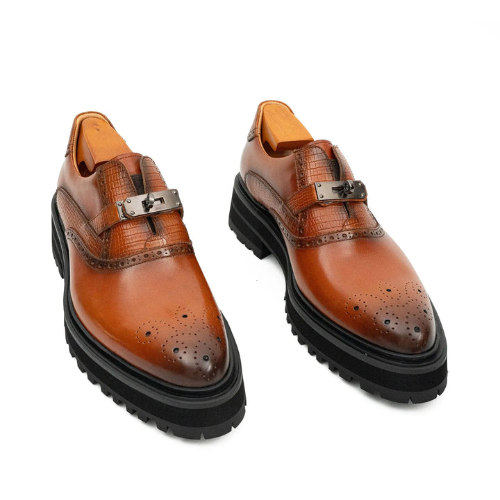 DV DIVINCH men’s shoes, handcrafted leather shoes, calfskin footwear, men’s designer shoes, leather dress shoes, brogue shoes, Derby shoes, Oxford shoes, monk strap shoes, Chelsea boots, lug sole footwear