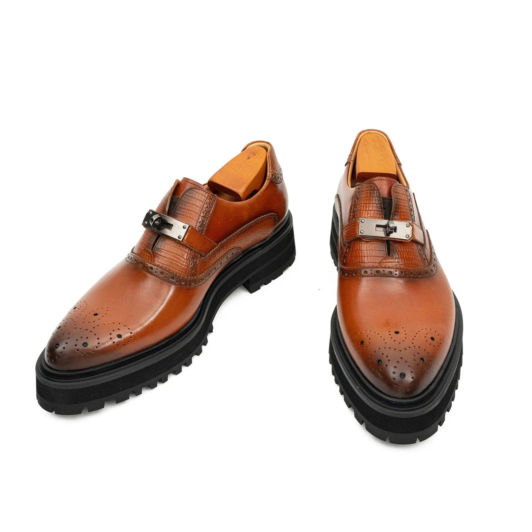 DV DIVINCH men’s shoes, handcrafted leather shoes, calfskin footwear, men’s designer shoes, leather dress shoes, brogue shoes, Derby shoes, Oxford shoes, monk strap shoes, Chelsea boots, lug sole footwear
