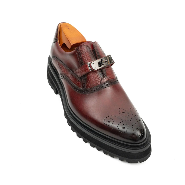 DV DIVINCH men’s shoes, handcrafted leather shoes, calfskin footwear, men’s designer shoes, leather dress shoes, brogue shoes, Derby shoes, Oxford shoes, monk strap shoes, Chelsea boots, lug sole footwear