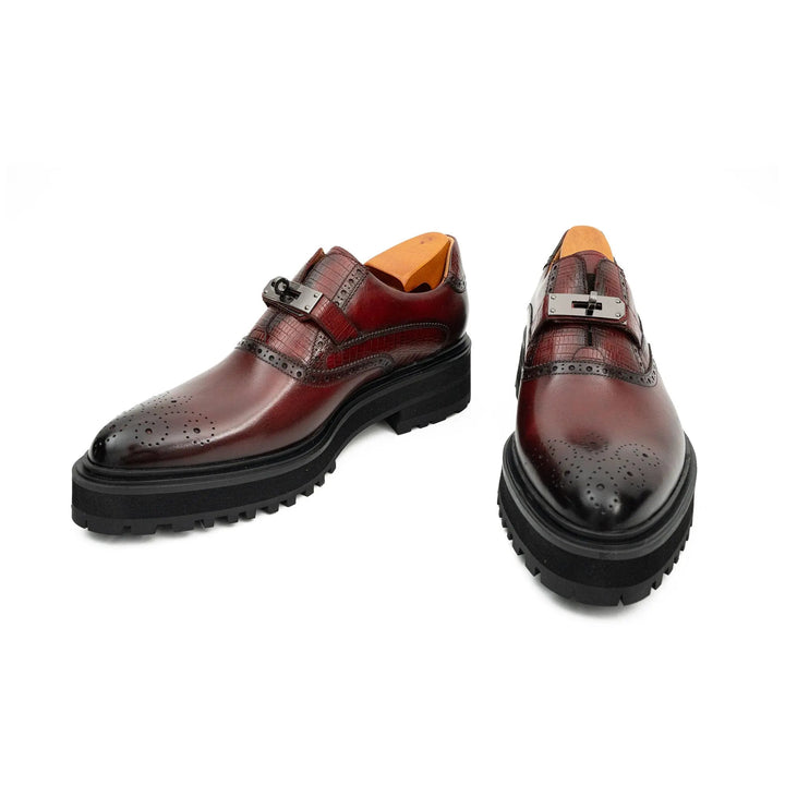 DV DIVINCH men’s shoes, handcrafted leather shoes, calfskin footwear, men’s designer shoes, leather dress shoes, brogue shoes, Derby shoes, Oxford shoes, monk strap shoes, Chelsea boots, lug sole footwear