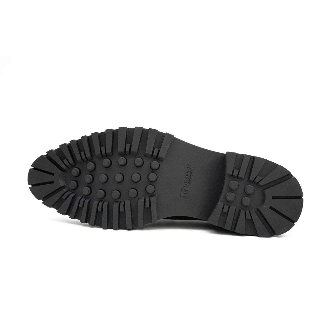 DV DIVINCH men’s shoes, handcrafted leather shoes, calfskin footwear, men’s designer shoes, leather dress shoes, brogue shoes, Derby shoes, Oxford shoes, monk strap shoes, Chelsea boots, lug sole footwear