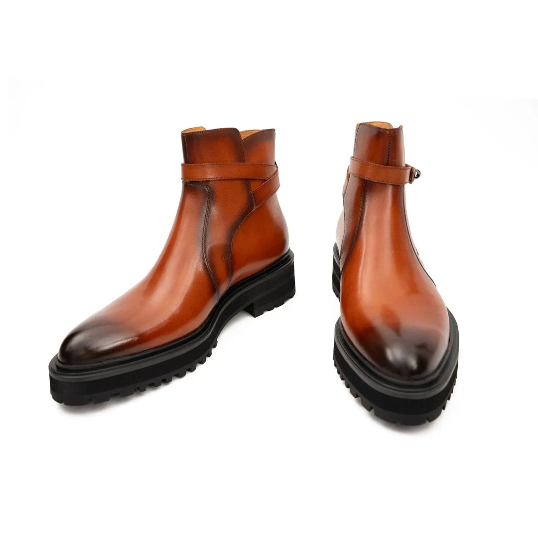 DV DIVINCH men’s shoes, handcrafted leather shoes, calfskin footwear, men’s designer shoes, leather dress shoes, brogue shoes, Derby shoes, Oxford shoes, monk strap shoes, Chelsea boots, lug sole footwear
