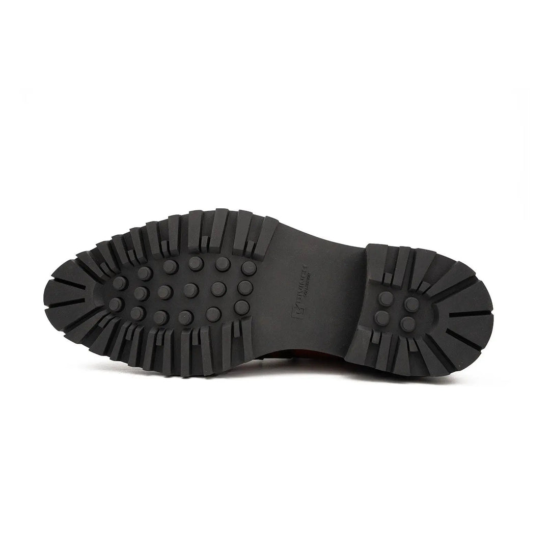 DV DIVINCH men’s shoes, handcrafted leather shoes, calfskin footwear, men’s designer shoes, leather dress shoes, brogue shoes, Derby shoes, Oxford shoes, monk strap shoes, Chelsea boots, lug sole footwear