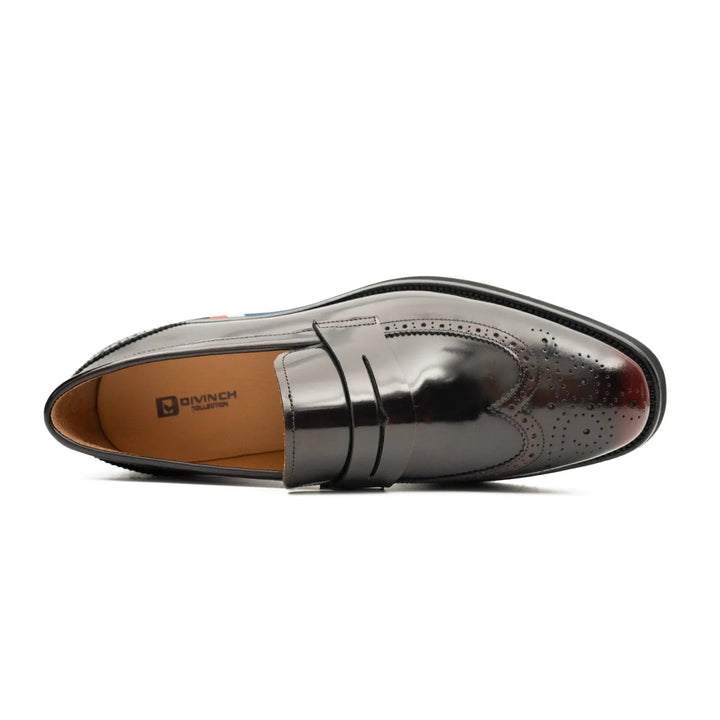 DV DIVINCH men’s shoes, handcrafted leather shoes, calfskin footwear, men’s designer shoes, leather dress shoes, brogue shoes, Derby shoes, Oxford shoes, monk strap shoes, Chelsea boots, lug sole footwear