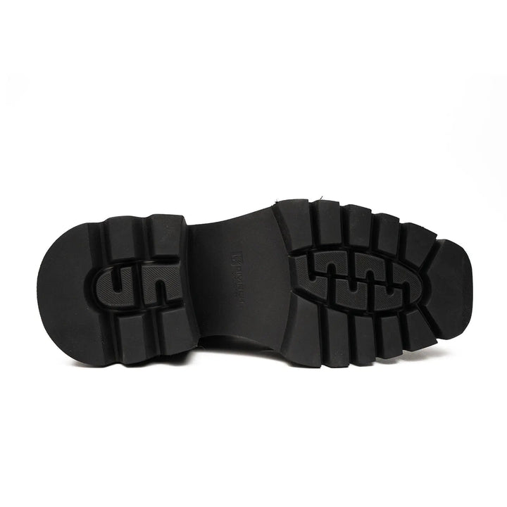 DV DIVINCH men’s shoes, handcrafted leather shoes, calfskin footwear, men’s designer shoes, leather dress shoes, brogue shoes, Derby shoes, Oxford shoes, monk strap shoes, Chelsea boots, lug sole footwear