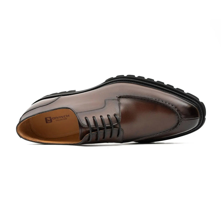 DV DIVINCH men’s shoes, handcrafted leather shoes, calfskin footwear, men’s designer shoes, leather dress shoes, brogue shoes, Derby shoes, Oxford shoes, monk strap shoes, Chelsea boots, lug sole footwear