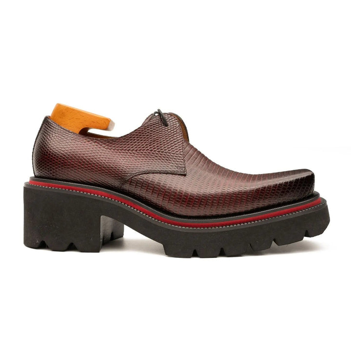 DV DIVINCH men’s shoes, handcrafted leather shoes, calfskin footwear, men’s designer shoes, leather dress shoes, brogue shoes, Derby shoes, Oxford shoes, monk strap shoes, Chelsea boots, lug sole footwear