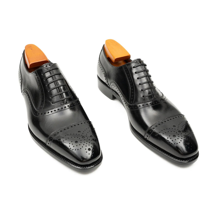 DV DIVINCH men’s shoes, handcrafted leather shoes, calfskin footwear, men’s designer shoes, leather dress shoes, brogue shoes, Derby shoes, Oxford shoes, monk strap shoes, Chelsea boots, lug sole footwear