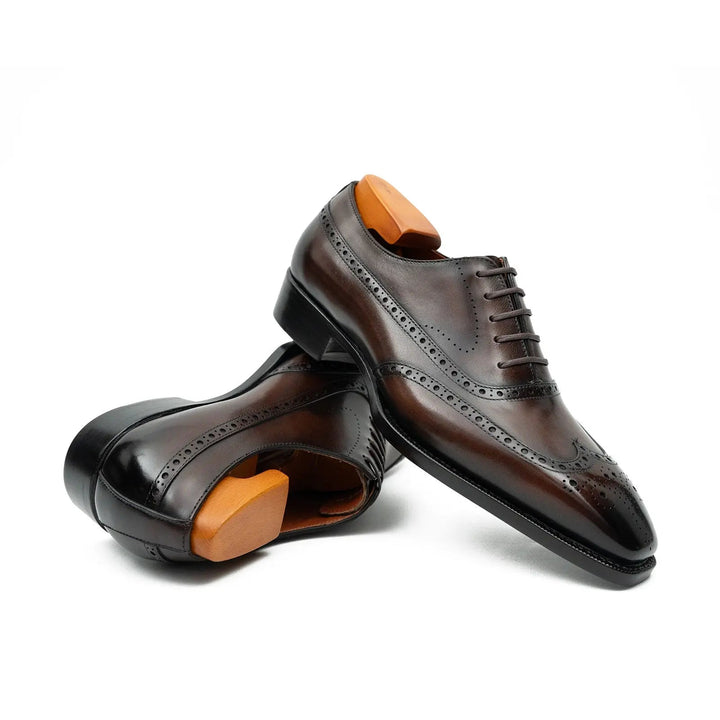 DV DIVINCH men’s shoes, handcrafted leather shoes, calfskin footwear, men’s designer shoes, leather dress shoes, brogue shoes, Derby shoes, Oxford shoes, monk strap shoes, Chelsea boots, lug sole footwear