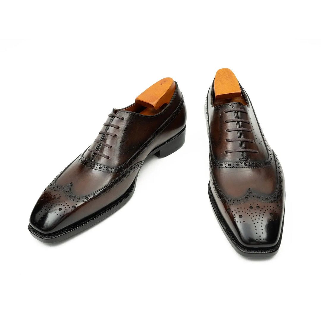 DV DIVINCH men’s shoes, handcrafted leather shoes, calfskin footwear, men’s designer shoes, leather dress shoes, brogue shoes, Derby shoes, Oxford shoes, monk strap shoes, Chelsea boots, lug sole footwear