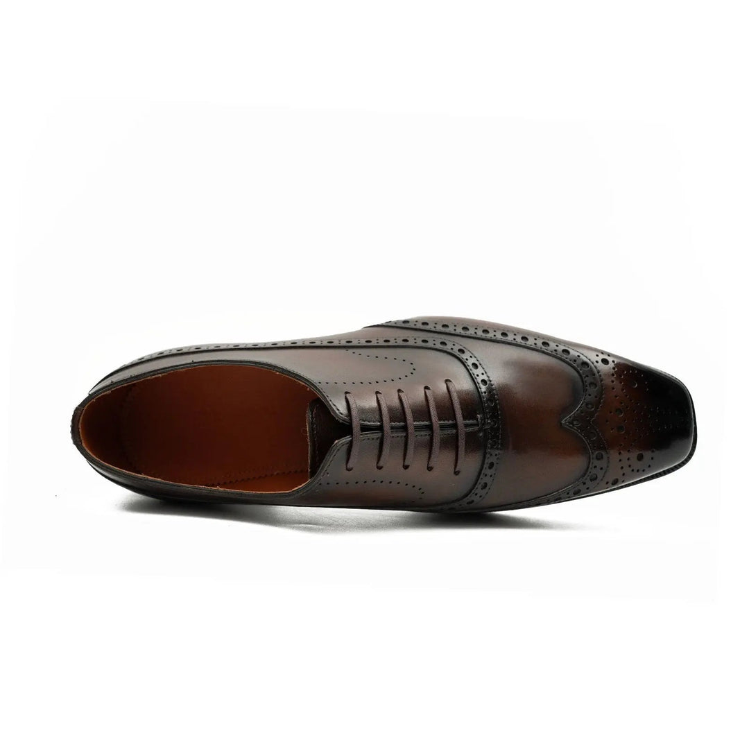 DV DIVINCH men’s shoes, handcrafted leather shoes, calfskin footwear, men’s designer shoes, leather dress shoes, brogue shoes, Derby shoes, Oxford shoes, monk strap shoes, Chelsea boots, lug sole footwear