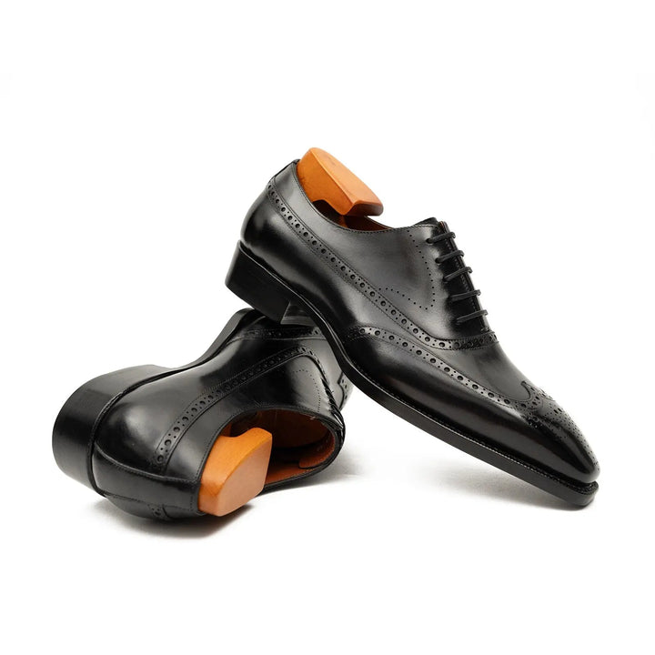 DV DIVINCH men’s shoes, handcrafted leather shoes, calfskin footwear, men’s designer shoes, leather dress shoes, brogue shoes, Derby shoes, Oxford shoes, monk strap shoes, Chelsea boots, lug sole footwear