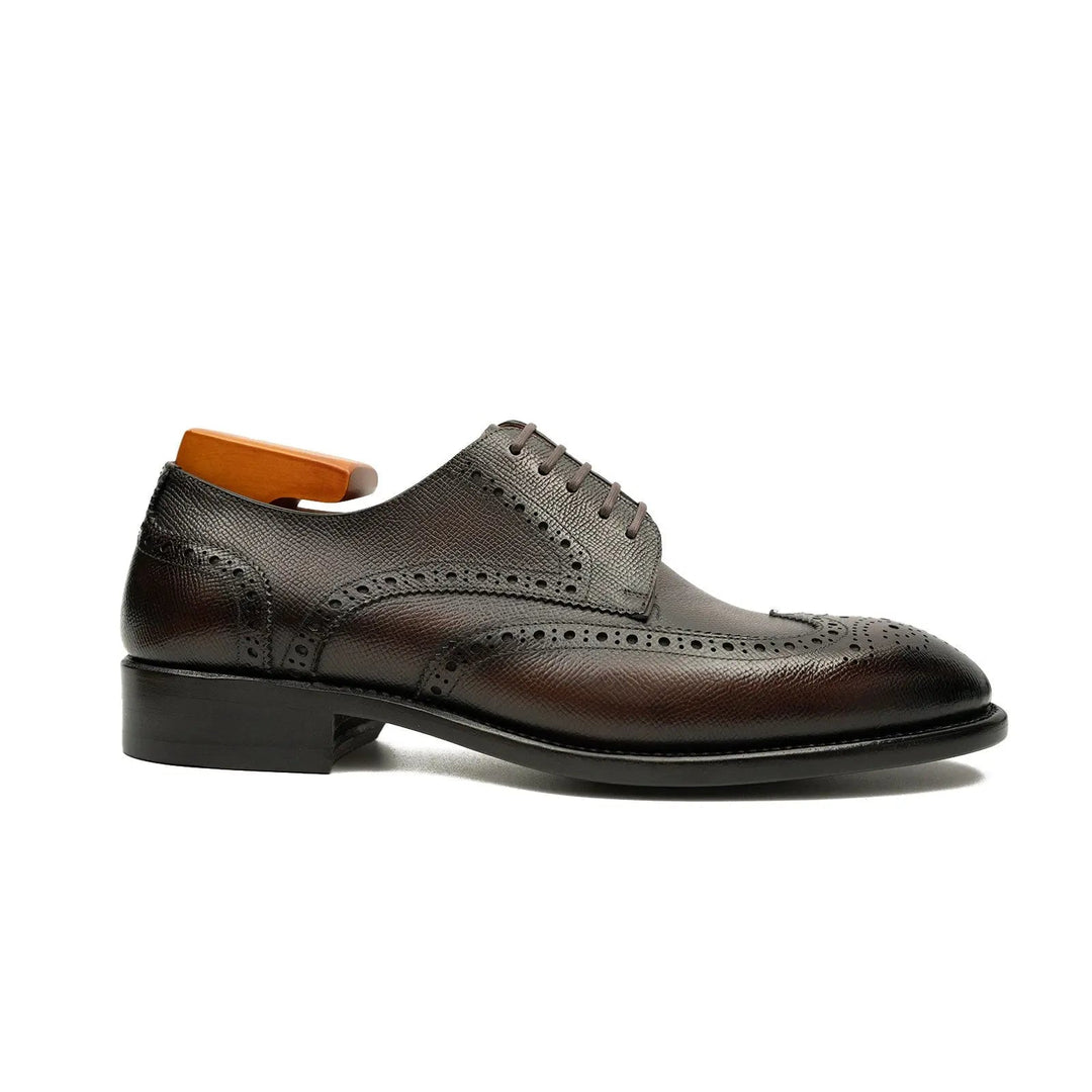 DV DIVINCH men’s shoes, handcrafted leather shoes, calfskin footwear, men’s designer shoes, leather dress shoes, brogue shoes, Derby shoes, Oxford shoes, monk strap shoes, Chelsea boots, lug sole footwear