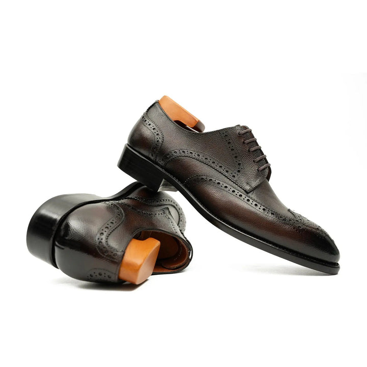 DV DIVINCH men’s shoes, handcrafted leather shoes, calfskin footwear, men’s designer shoes, leather dress shoes, brogue shoes, Derby shoes, Oxford shoes, monk strap shoes, Chelsea boots, lug sole footwear