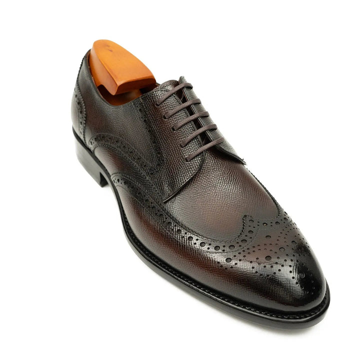 DV DIVINCH men’s shoes, handcrafted leather shoes, calfskin footwear, men’s designer shoes, leather dress shoes, brogue shoes, Derby shoes, Oxford shoes, monk strap shoes, Chelsea boots, lug sole footwear