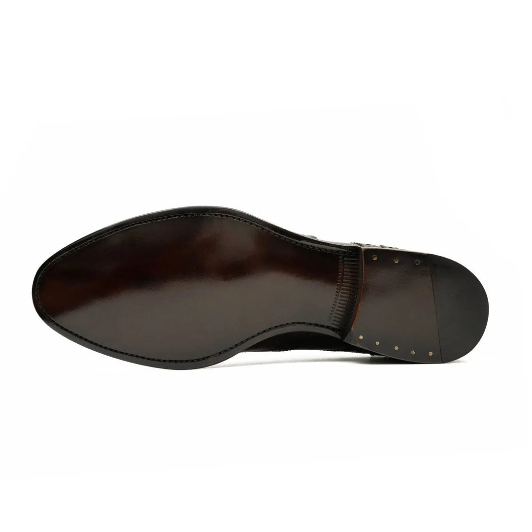 DV DIVINCH men’s shoes, handcrafted leather shoes, calfskin footwear, men’s designer shoes, leather dress shoes, brogue shoes, Derby shoes, Oxford shoes, monk strap shoes, Chelsea boots, lug sole footwear