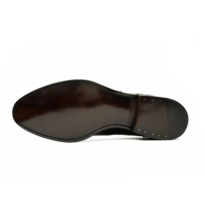 DV DIVINCH men’s shoes, handcrafted leather shoes, calfskin footwear, men’s designer shoes, leather dress shoes, brogue shoes, Derby shoes, Oxford shoes, monk strap shoes, Chelsea boots, lug sole footwear
