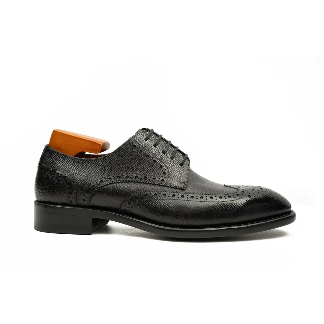 DV DIVINCH men’s shoes, handcrafted leather shoes, calfskin footwear, men’s designer shoes, leather dress shoes, brogue shoes, Derby shoes, Oxford shoes, monk strap shoes, Chelsea boots, lug sole footwear