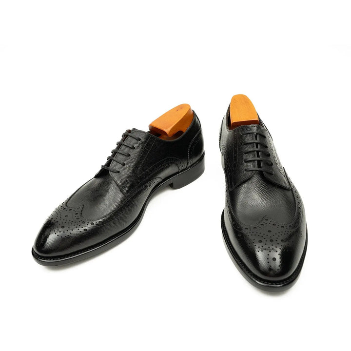 DV DIVINCH men’s shoes, handcrafted leather shoes, calfskin footwear, men’s designer shoes, leather dress shoes, brogue shoes, Derby shoes, Oxford shoes, monk strap shoes, Chelsea boots, lug sole footwear