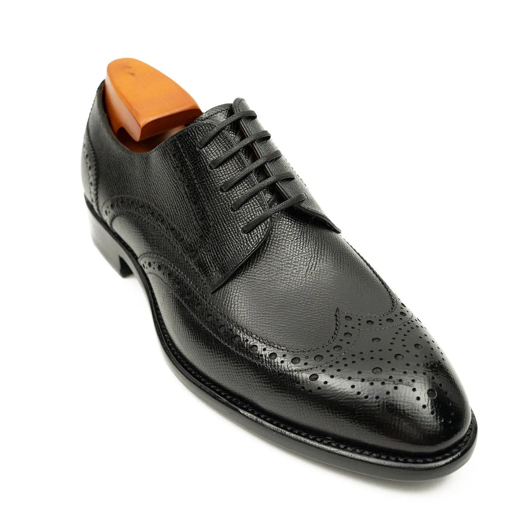 DV DIVINCH men’s shoes, handcrafted leather shoes, calfskin footwear, men’s designer shoes, leather dress shoes, brogue shoes, Derby shoes, Oxford shoes, monk strap shoes, Chelsea boots, lug sole footwear
