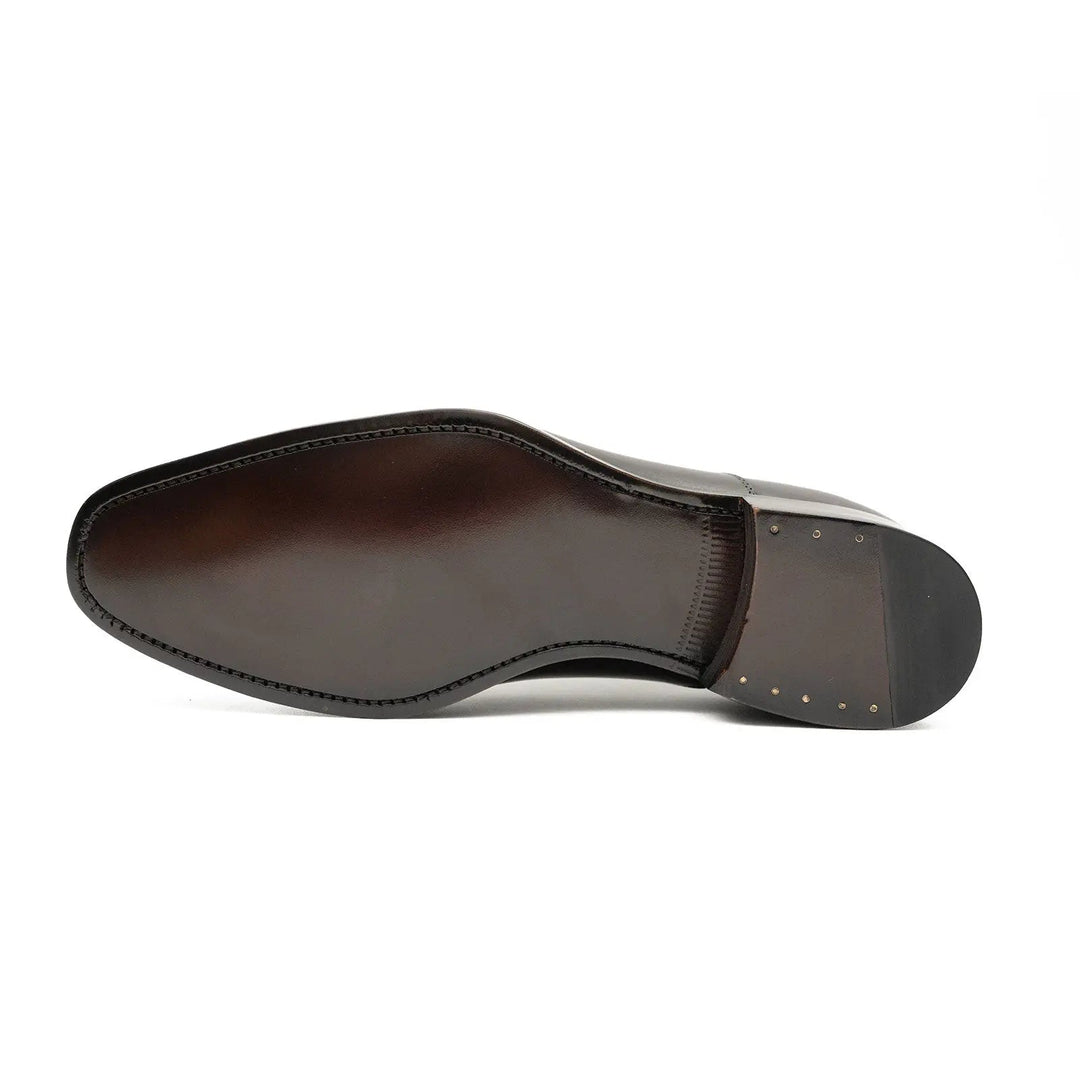 DV DIVINCH men’s shoes, handcrafted leather shoes, calfskin footwear, men’s designer shoes, leather dress shoes, brogue shoes, Derby shoes, Oxford shoes, monk strap shoes, Chelsea boots, lug sole footwear