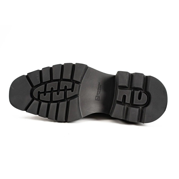 DV DIVINCH men’s shoes, handcrafted leather shoes, calfskin footwear, men’s designer shoes, leather dress shoes, brogue shoes, Derby shoes, Oxford shoes, monk strap shoes, Chelsea boots, lug sole footwear