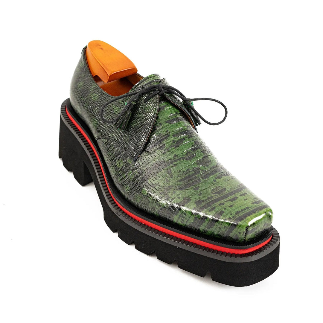 DV DIVINCH men’s shoes, handcrafted leather shoes, calfskin footwear, men’s designer shoes, leather dress shoes, brogue shoes, Derby shoes, Oxford shoes, monk strap shoes, Chelsea boots, lug sole footwear