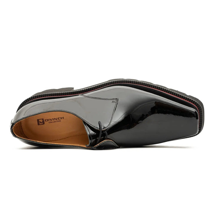 DV DIVINCH men’s shoes, handcrafted leather shoes, calfskin footwear, men’s designer shoes, leather dress shoes, brogue shoes, Derby shoes, Oxford shoes, monk strap shoes, Chelsea boots, lug sole footwear