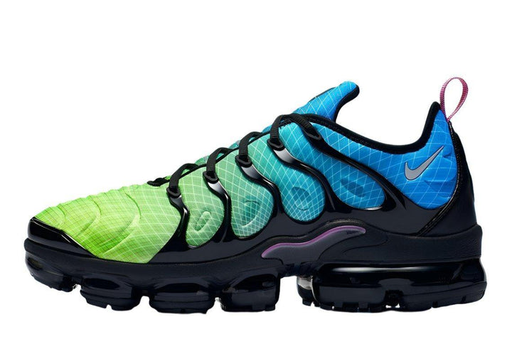 Nike Air VaporMax Plus &