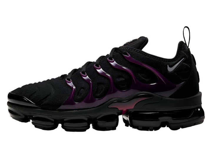 Nike Air VaporMax Plus &
