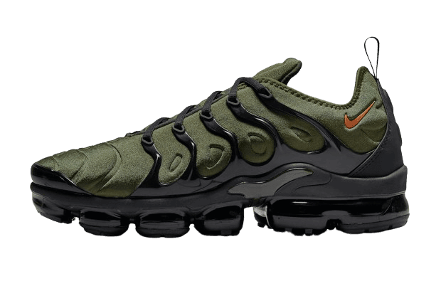Nike Air VaporMax Plus &