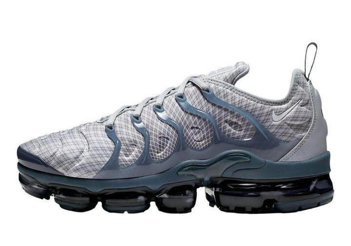 Nike Air VaporMax Plus &