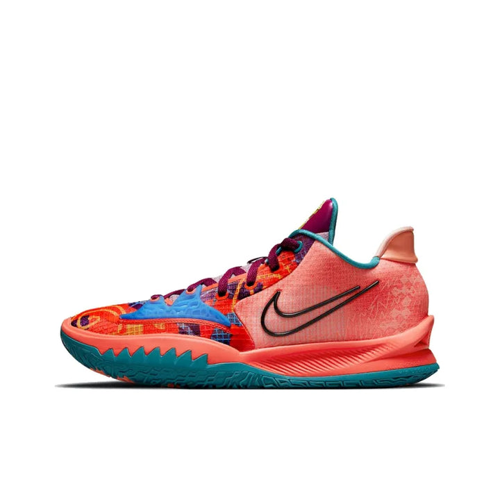 Nike Kyrie Low 4 &