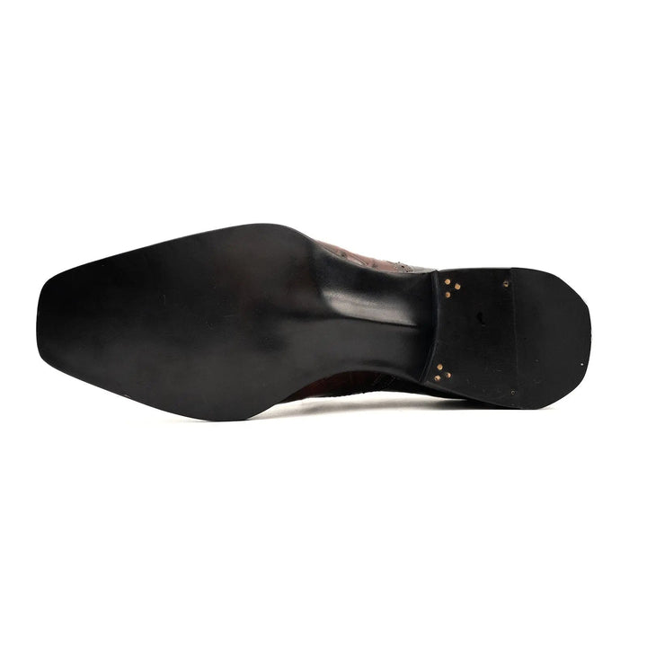DV DIVINCH men’s shoes, handcrafted leather shoes, calfskin footwear, men’s designer shoes, leather dress shoes, brogue shoes, Derby shoes, Oxford shoes, monk strap shoes, Chelsea boots, lug sole footwear
