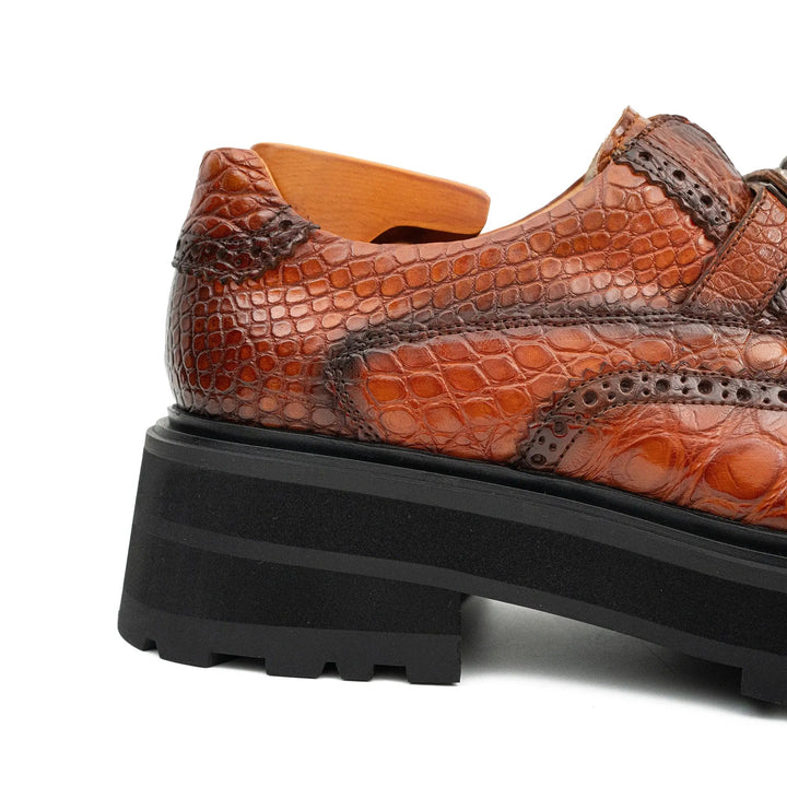 DV DIVINCH men’s shoes, handcrafted leather shoes, calfskin footwear, men’s designer shoes, leather dress shoes, brogue shoes, Derby shoes, Oxford shoes, monk strap shoes, Chelsea boots, lug sole footwear