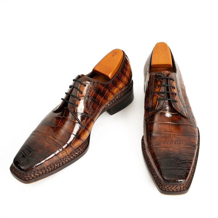 DV DIVINCH men’s shoes, handcrafted leather shoes, calfskin footwear, men’s designer shoes, leather dress shoes, brogue shoes, Derby shoes, Oxford shoes, monk strap shoes, Chelsea boots, lug sole footwear