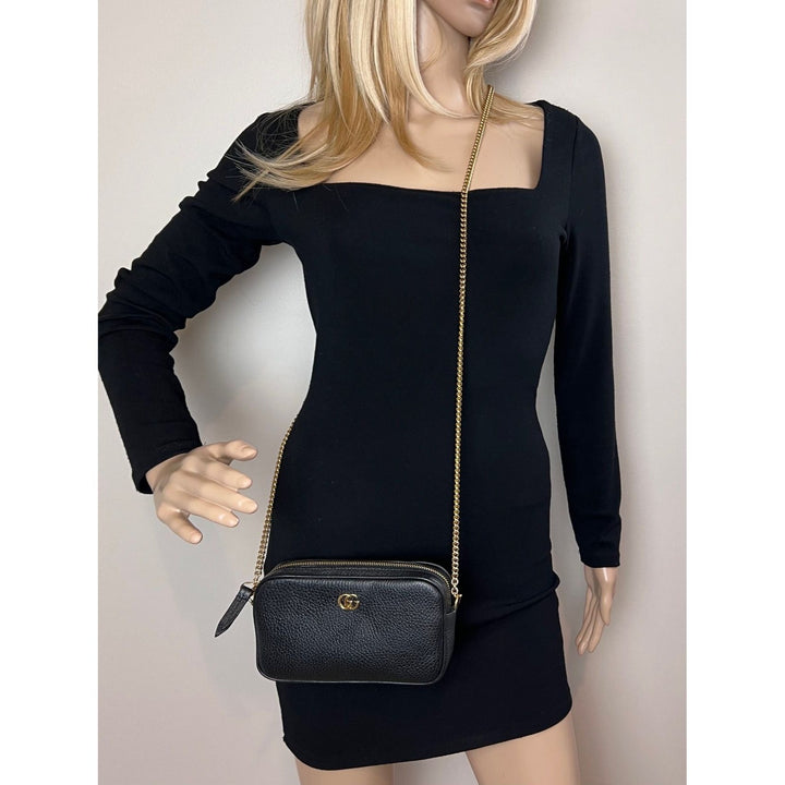 Gucci GG Marmont Super Mini lack Calfskin Crossbody Bag