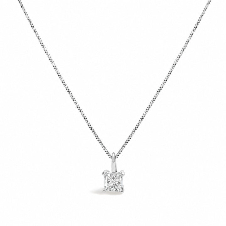 14K Yellow Gold 1/2 Cttw Lab Grown Princess Diamond Solitaire Pendant Necklace