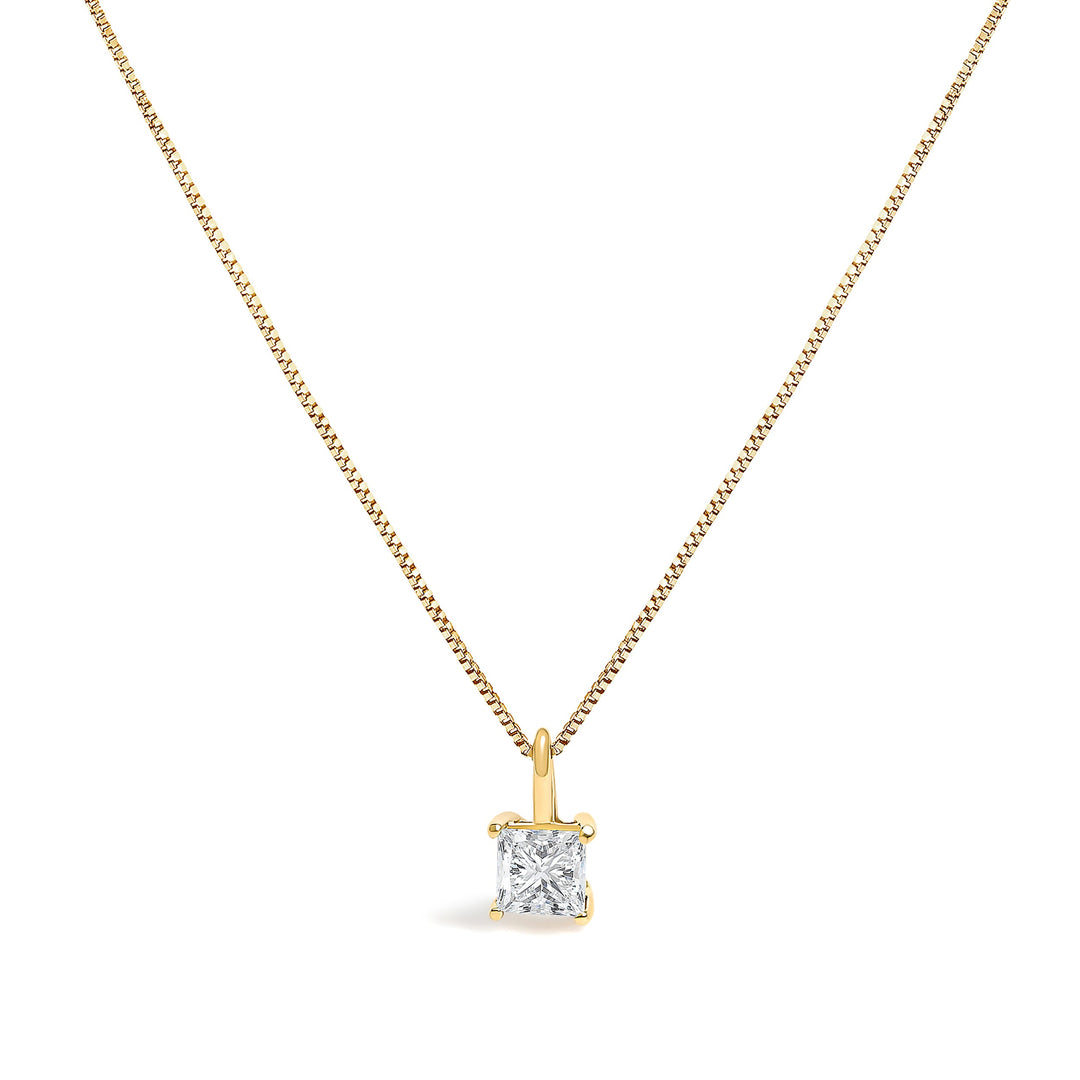 14K Yellow Gold 1/2 Cttw Lab Grown Princess Diamond Solitaire Pendant Necklace