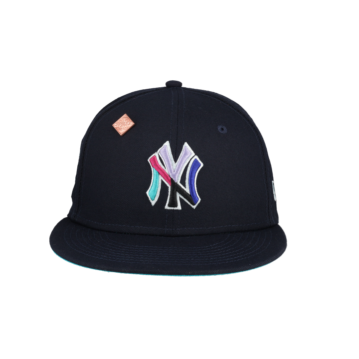 New York Yankees 1996 World Series Polar Lights New Era 59Fifty Fitted Hat