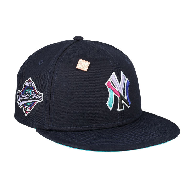 New York Yankees 1996 World Series Polar Lights New Era 59Fifty Fitted Hat