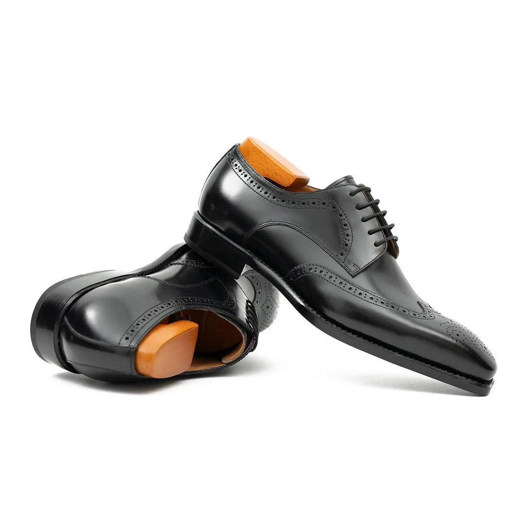 DV DIVINCH men’s shoes, handcrafted leather shoes, calfskin footwear, men’s designer shoes, leather dress shoes, brogue shoes, Derby shoes, Oxford shoes, monk strap shoes, Chelsea boots, lug sole footwear