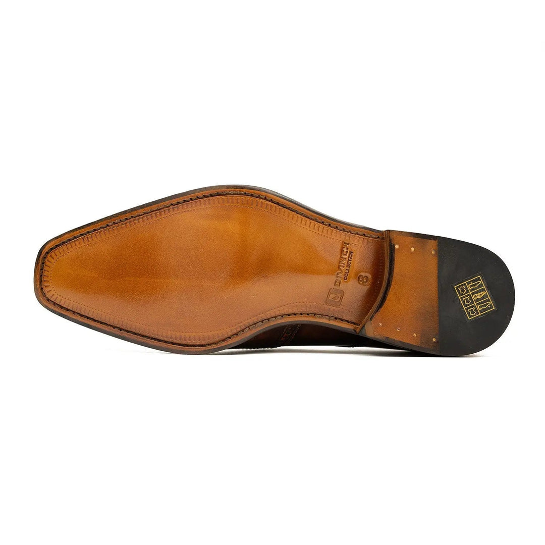 DV DIVINCH men’s shoes, handcrafted leather shoes, calfskin footwear, men’s designer shoes, leather dress shoes, brogue shoes, Derby shoes, Oxford shoes, monk strap shoes, Chelsea boots, lug sole footwear