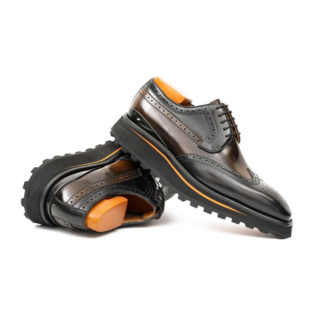 DV DIVINCH men’s shoes, handcrafted leather shoes, calfskin footwear, men’s designer shoes, leather dress shoes, brogue shoes, Derby shoes, Oxford shoes, monk strap shoes, Chelsea boots, lug sole footwear