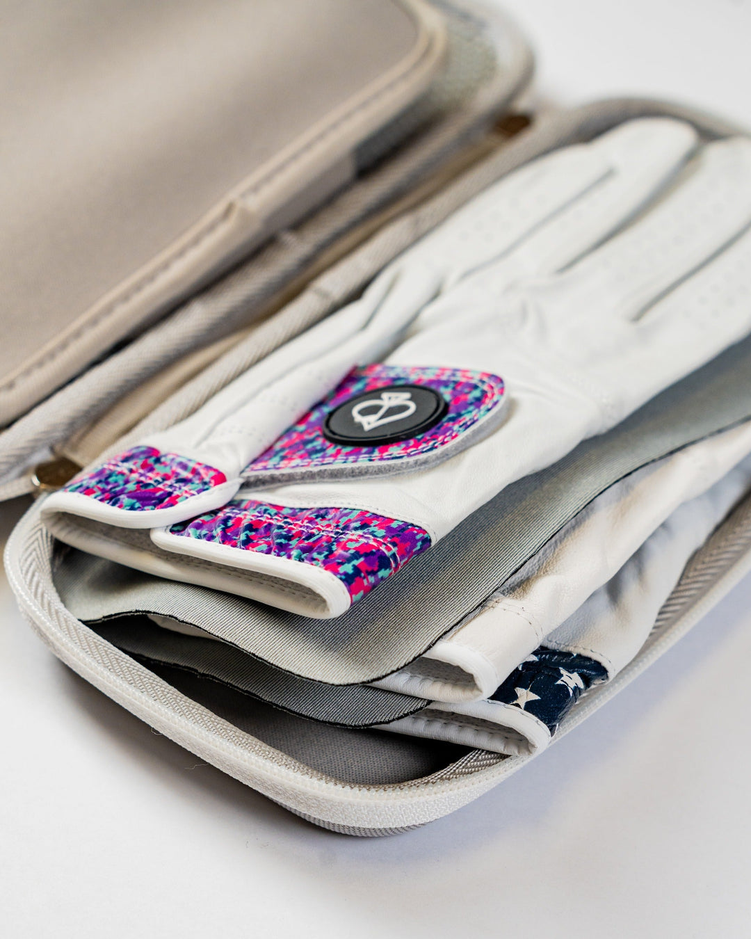 Glove &amp; Accessory Caddie - Gray