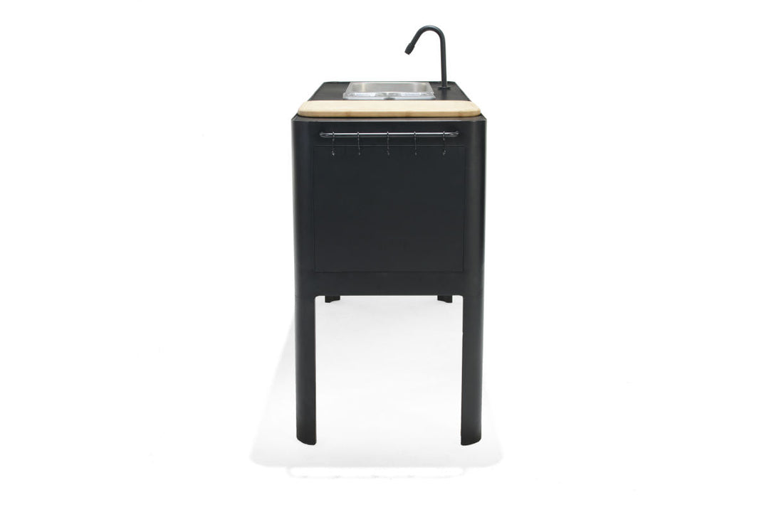 Portals Dark Outdoor Kitchen