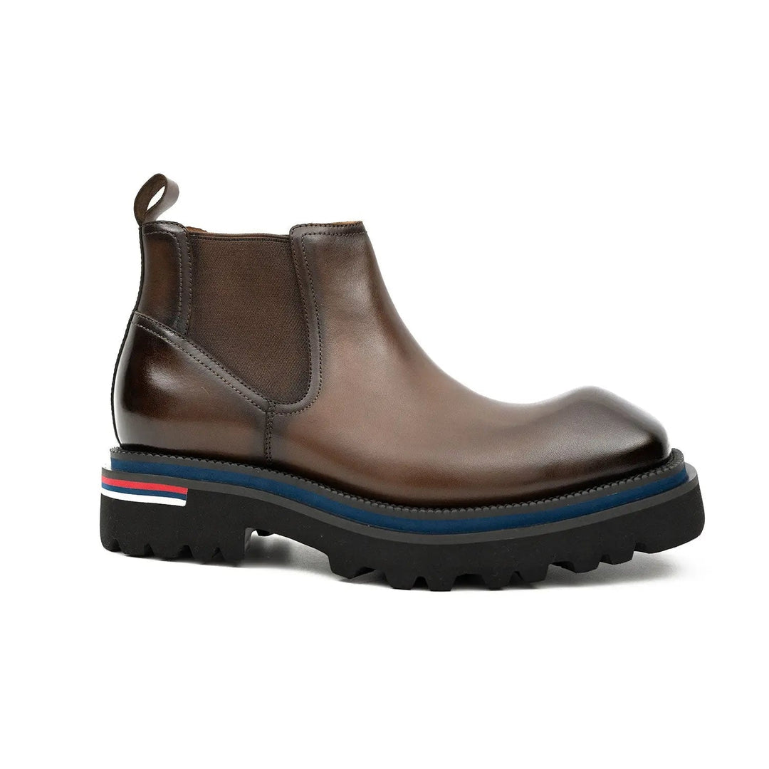 DV DIVINCH men’s shoes, handcrafted leather shoes, calfskin footwear, men’s designer shoes, leather dress shoes, brogue shoes, Derby shoes, Oxford shoes, monk strap shoes, Chelsea boots, lug sole footwear