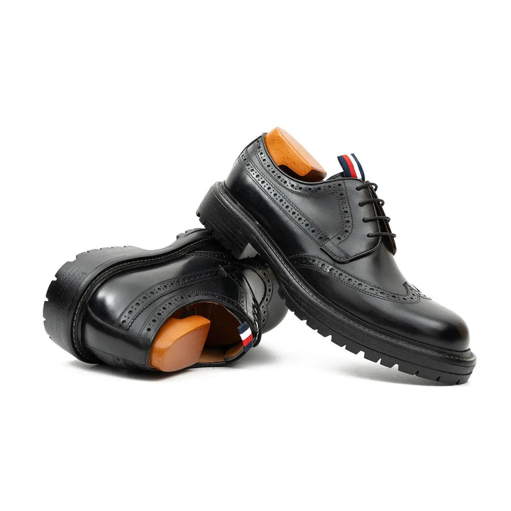 DV DIVINCH men’s shoes, handcrafted leather shoes, calfskin footwear, men’s designer shoes, leather dress shoes, brogue shoes, Derby shoes, Oxford shoes, monk strap shoes, Chelsea boots, lug sole footwear