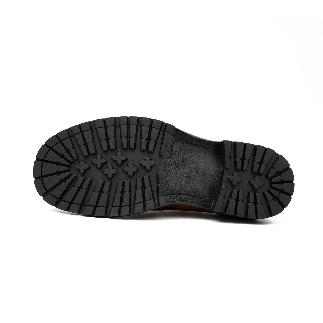 DV DIVINCH men’s shoes, handcrafted leather shoes, calfskin footwear, men’s designer shoes, leather dress shoes, brogue shoes, Derby shoes, Oxford shoes, monk strap shoes, Chelsea boots, lug sole footwear