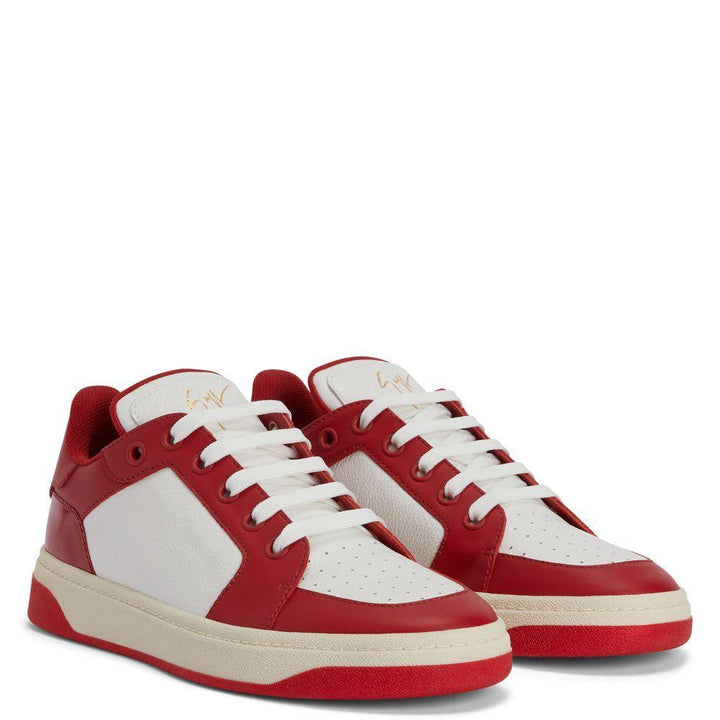 Giuseppe Zanotti GZ94 Premium Low-Top Sneakers In White Leather With Black Accents